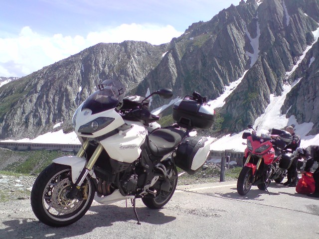 640x480 pixels (111K)